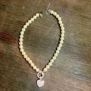 NYC brand Pearl Necklace